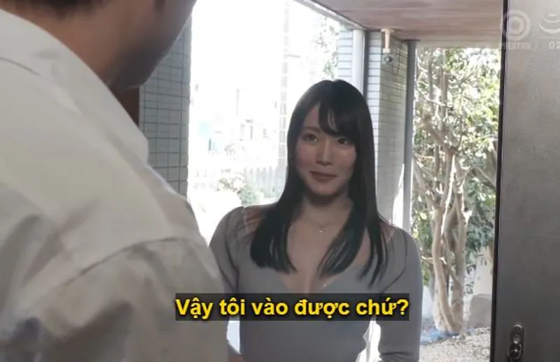 Anh chàng nhà giàu bị cô em hàng xóm xinh xắn, mới cưới chồng, dọn về dụ dỗ quan hệ.